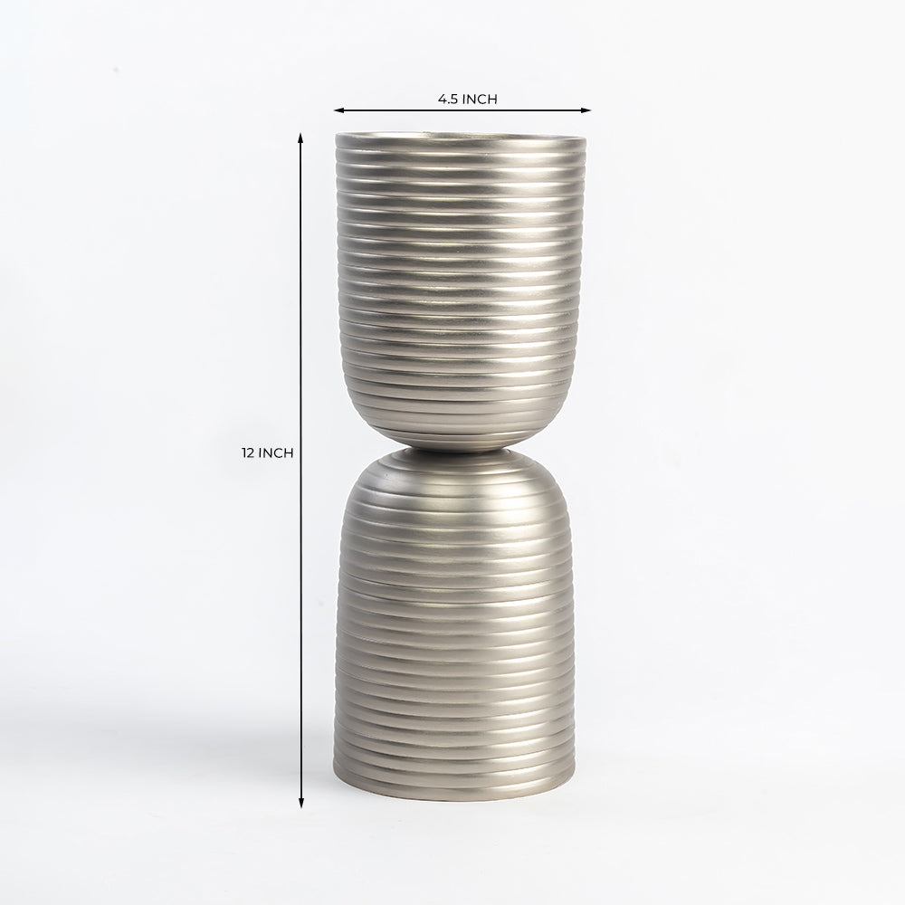 Gushen Candle Holder