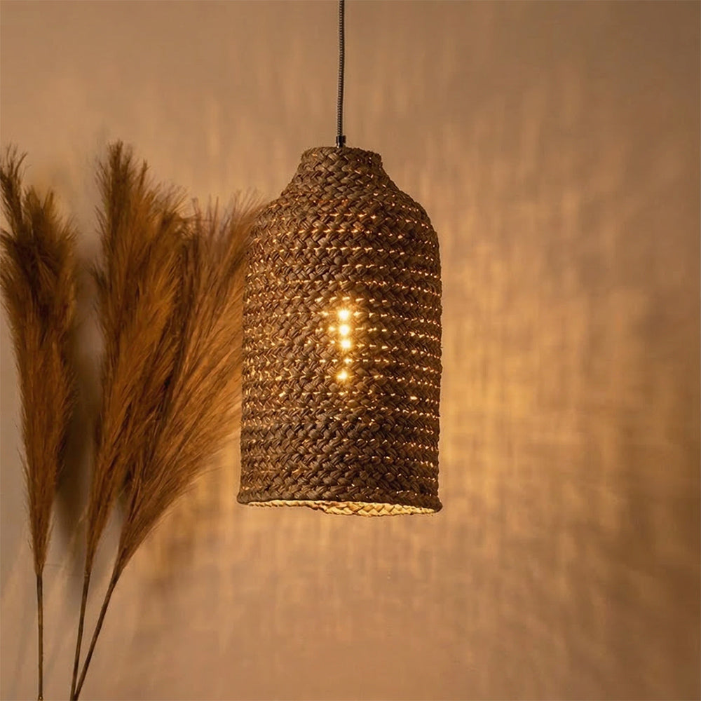 Lacey Ivy Lamp