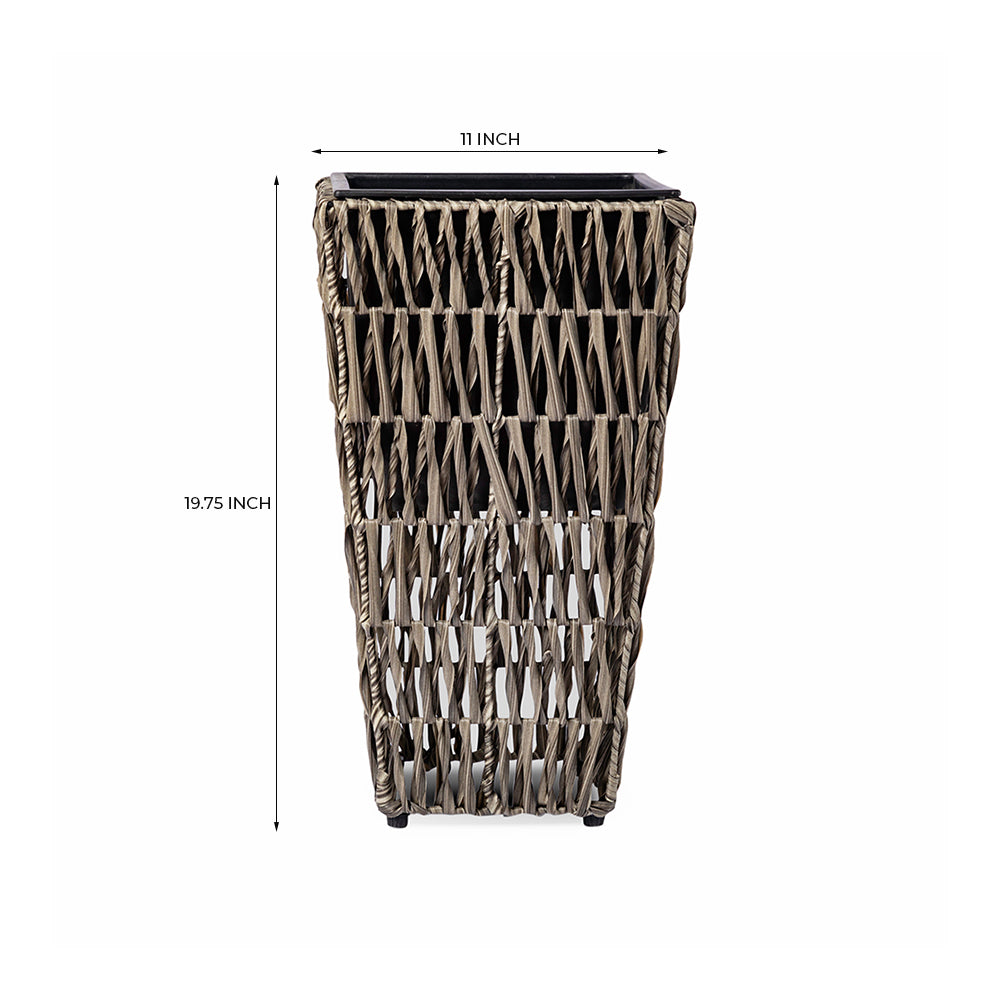 Cedar Haven Planter