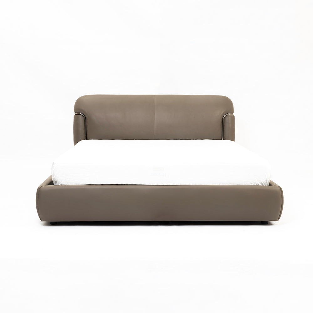 Auburn Leather Bed - King Queen Double bed Bed Bed + 1 Bedside Table Bed + 2 Bedside Table