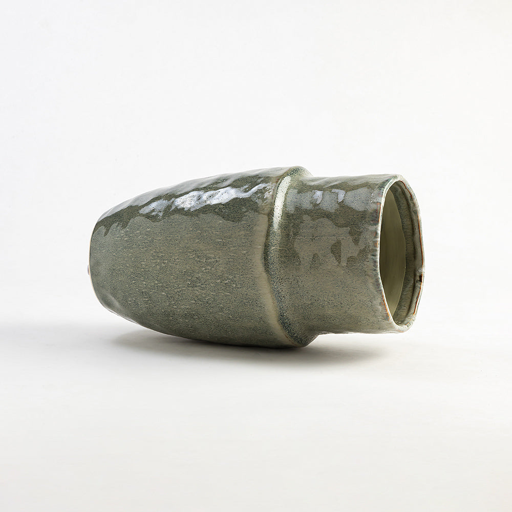 Rainvine Xyril Vase