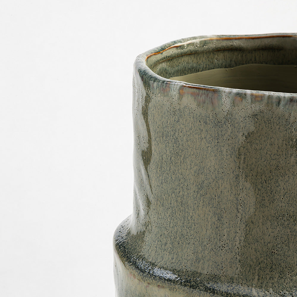 Rainvine Xyril Vase