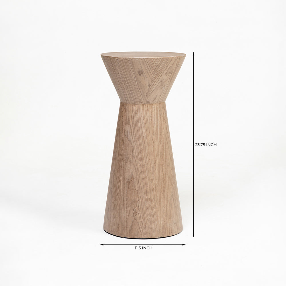 Vantarix Vanjie Accent Table