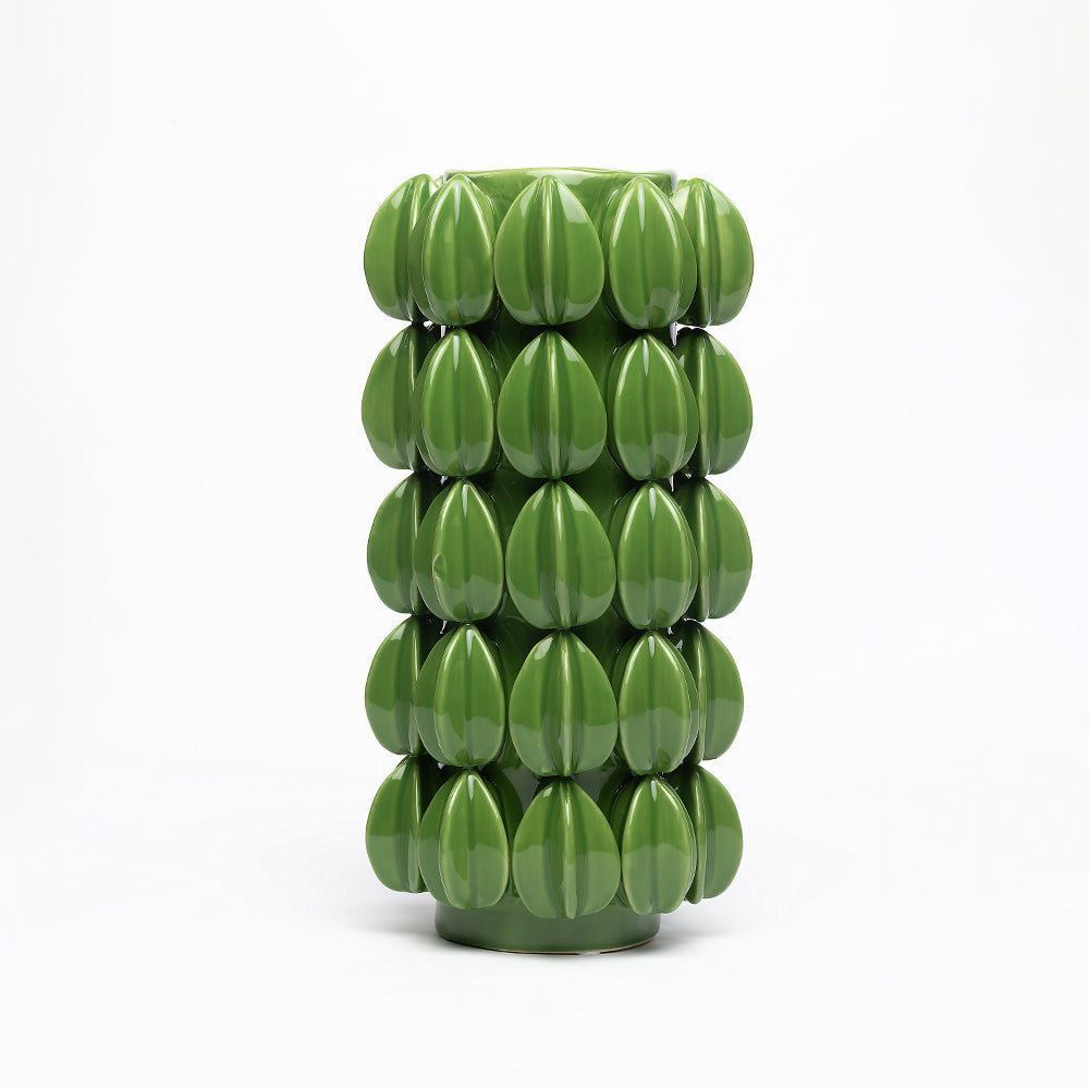 Vivencia Jishrel Ceramic Pot