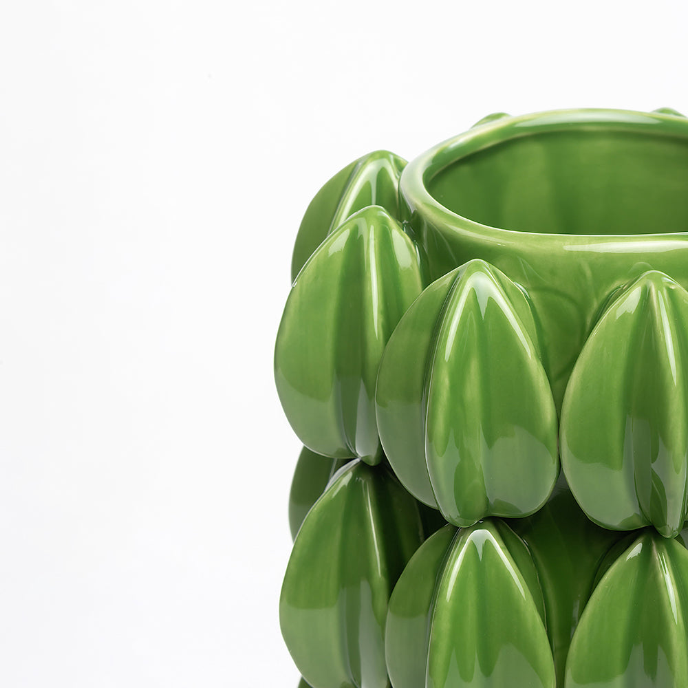 Vivencia Jishrel Ceramic Pot
