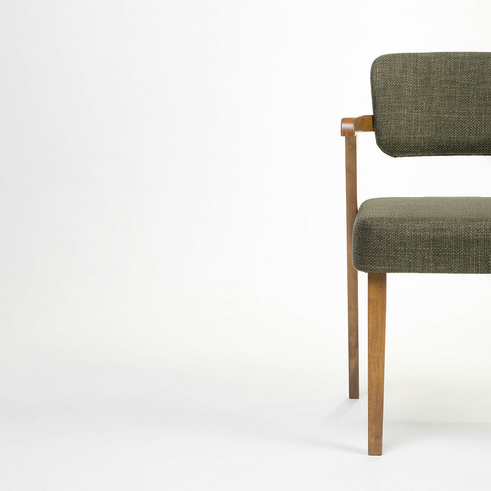 Boucle Medio Dining Chair with Parawood
