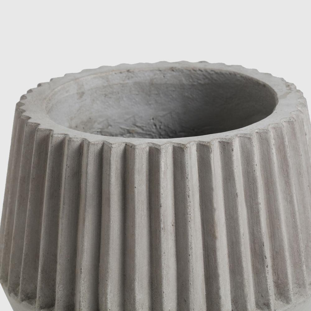 Conea Geo Outdoor Planter Medium - Living Shapes