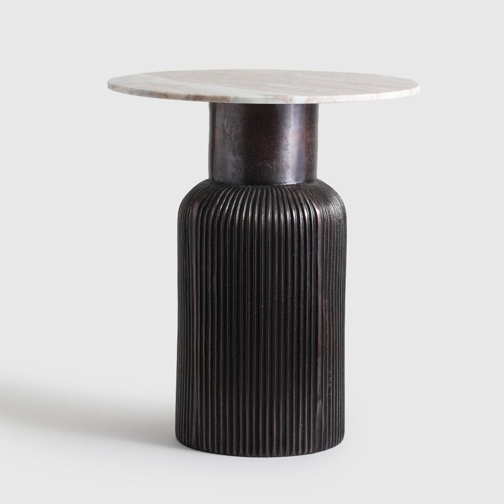 Resty Table - Living Shapes