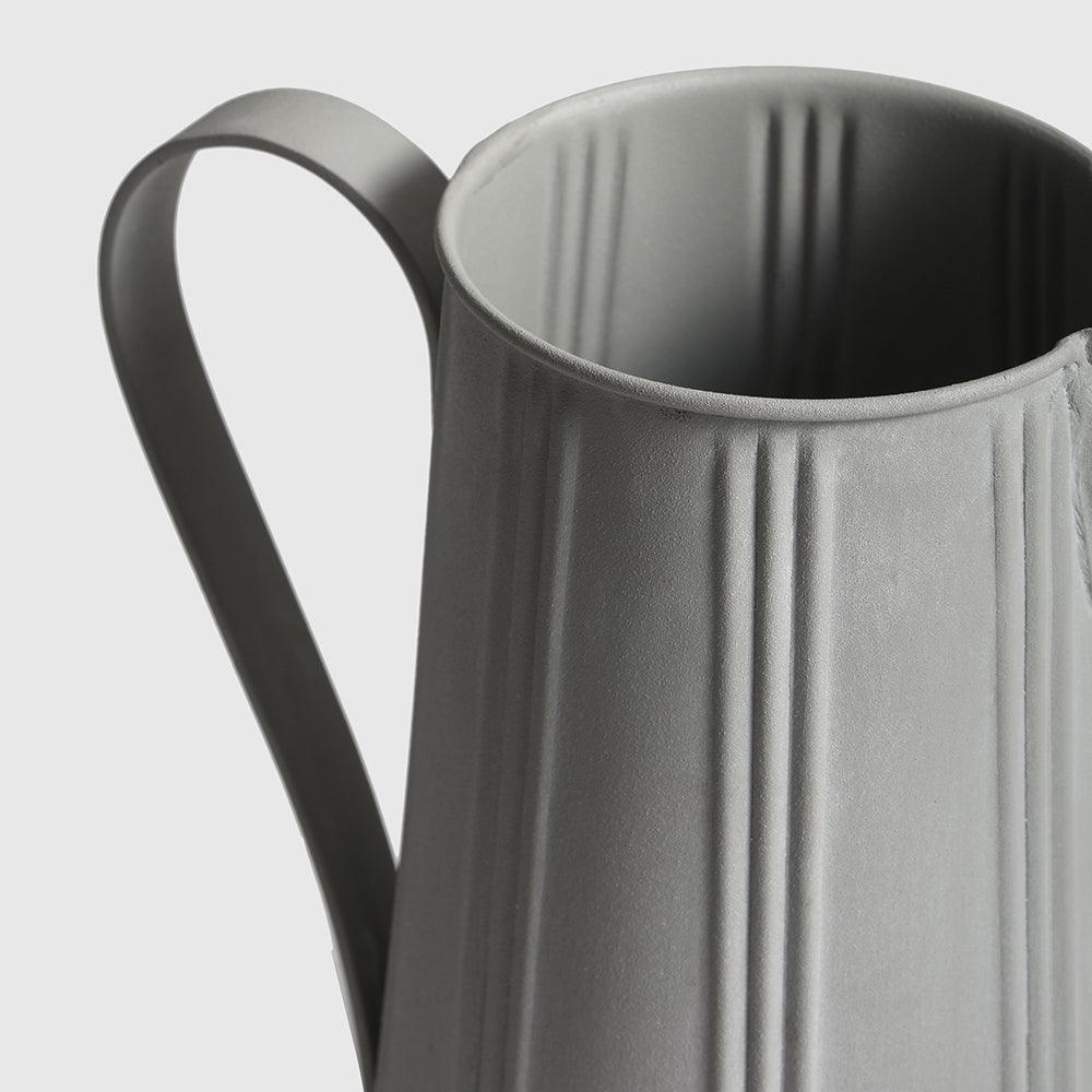 Randi Vase - Living Shapes