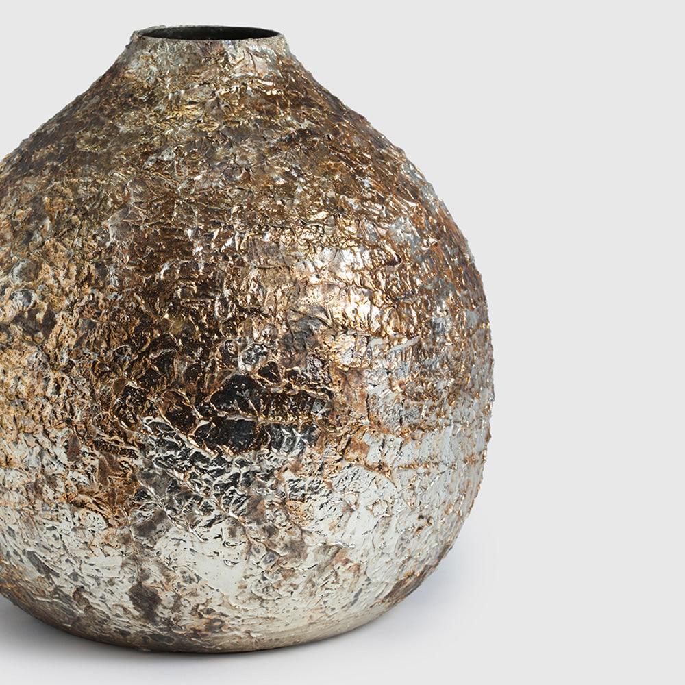 Yahanta Vase - Living Shapes