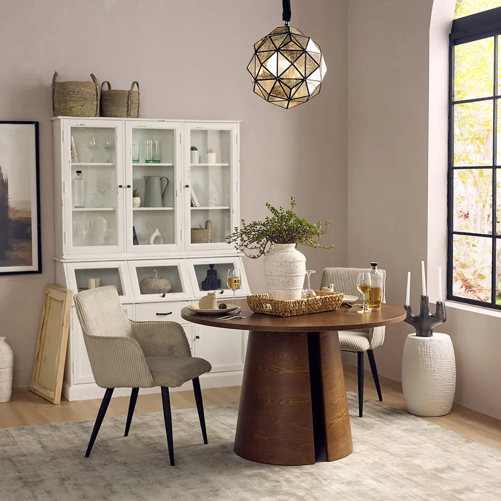 How to Choose the Right Dining Table for Small Spaces in 2026?