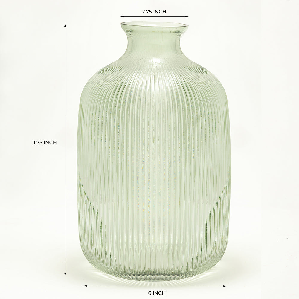 Cloudveil Haven Glass Vase