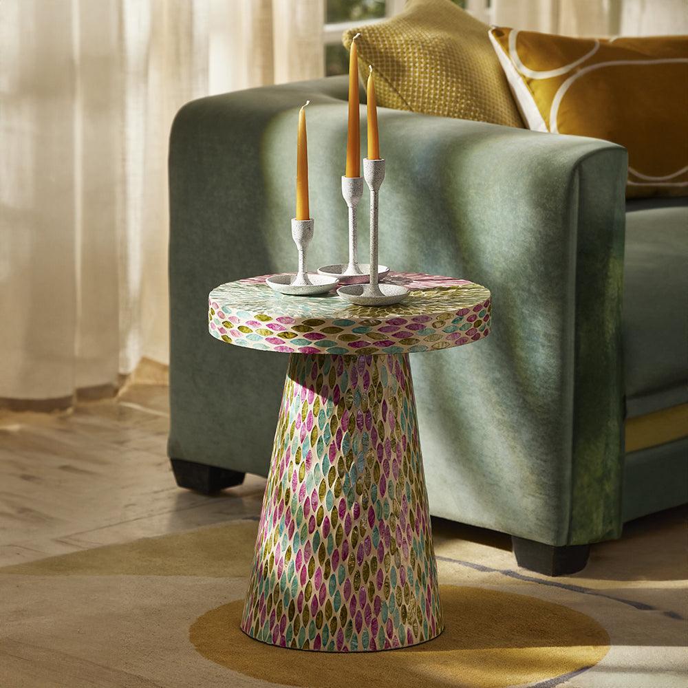 Eve Rounf Indoor Accent Table - Living Shapes