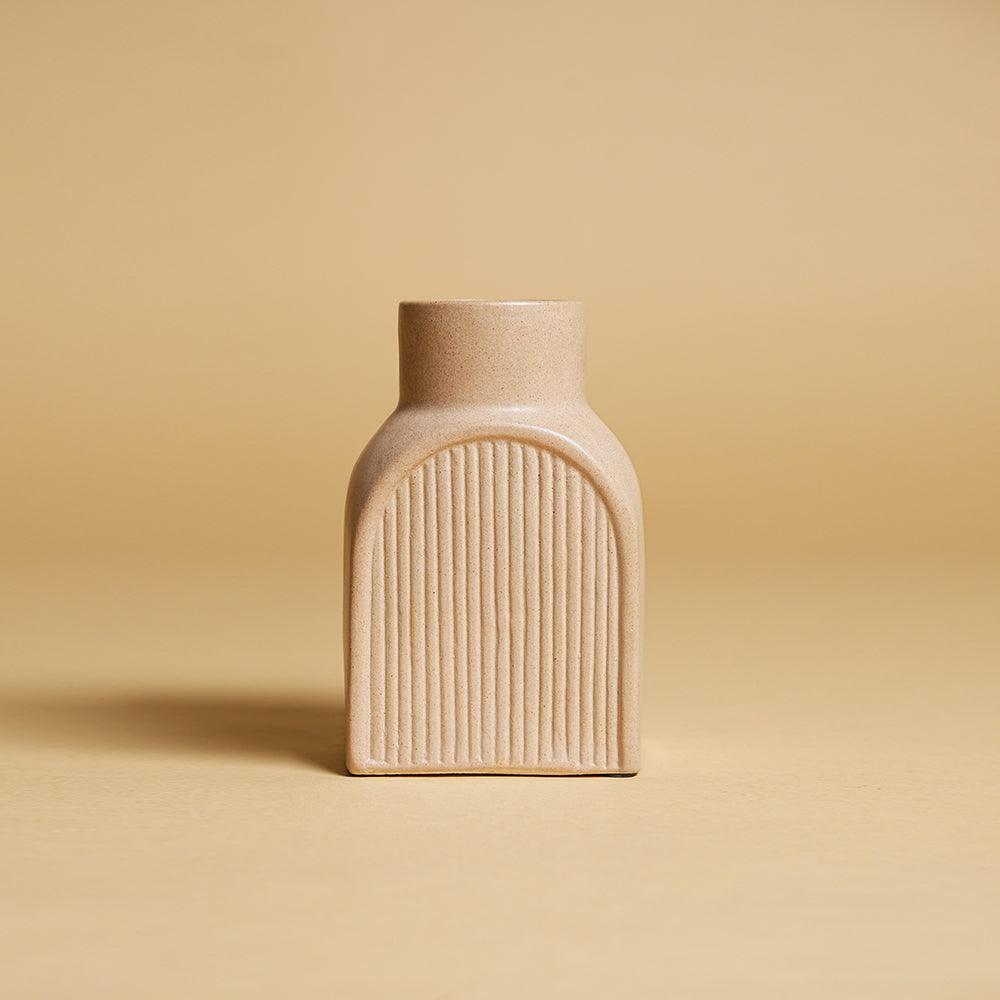 Juniper Jour Ceramic Vase - Living Shapes