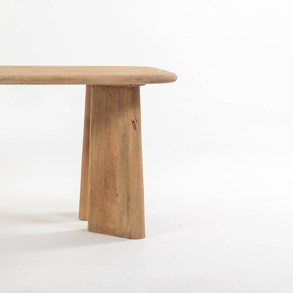 Serenzia Franz 6 Seater Dining Table - Limewash