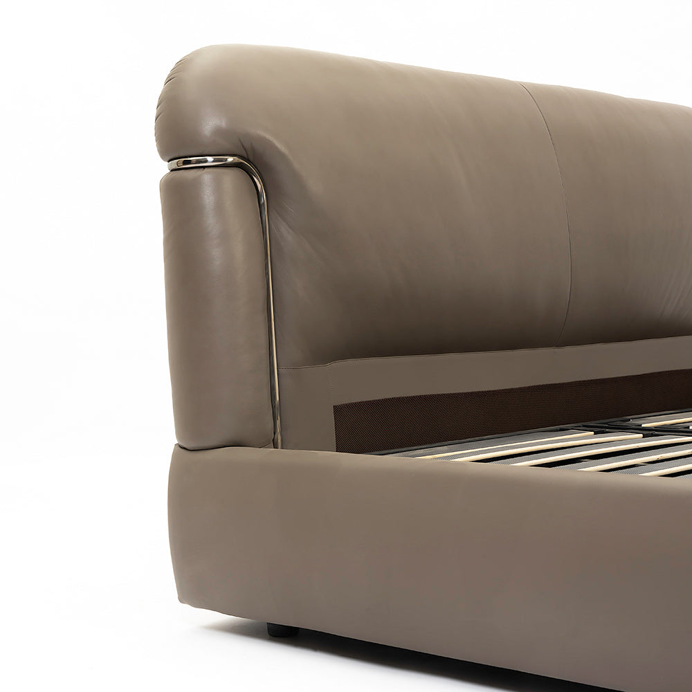 Auburn Leather Bed - King Queen Double bed Bed Bed + 1 Bedside Table Bed + 2 Bedside Table