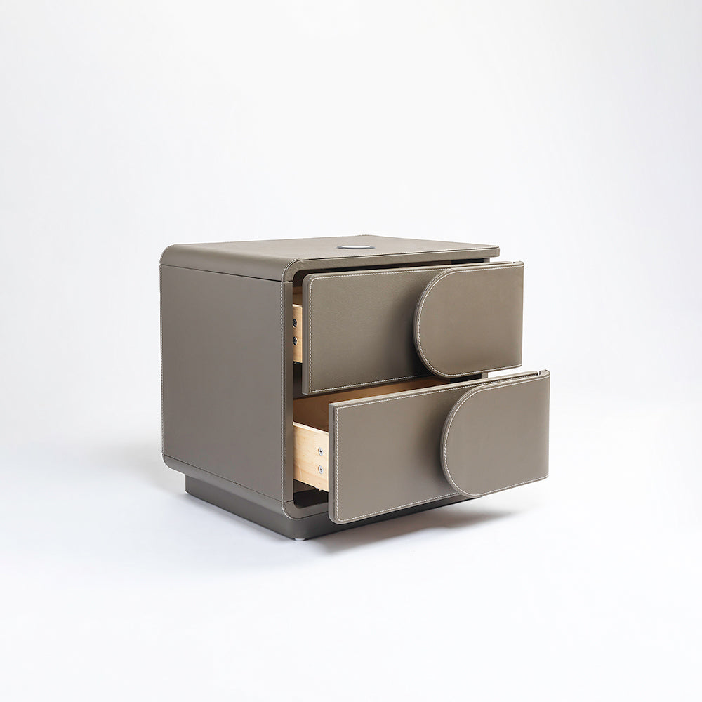 Bronze Tan Leather Bed - Double bed Queen King Bed Bed + 1 Bedside Table Bed + 2 Bedside Table
