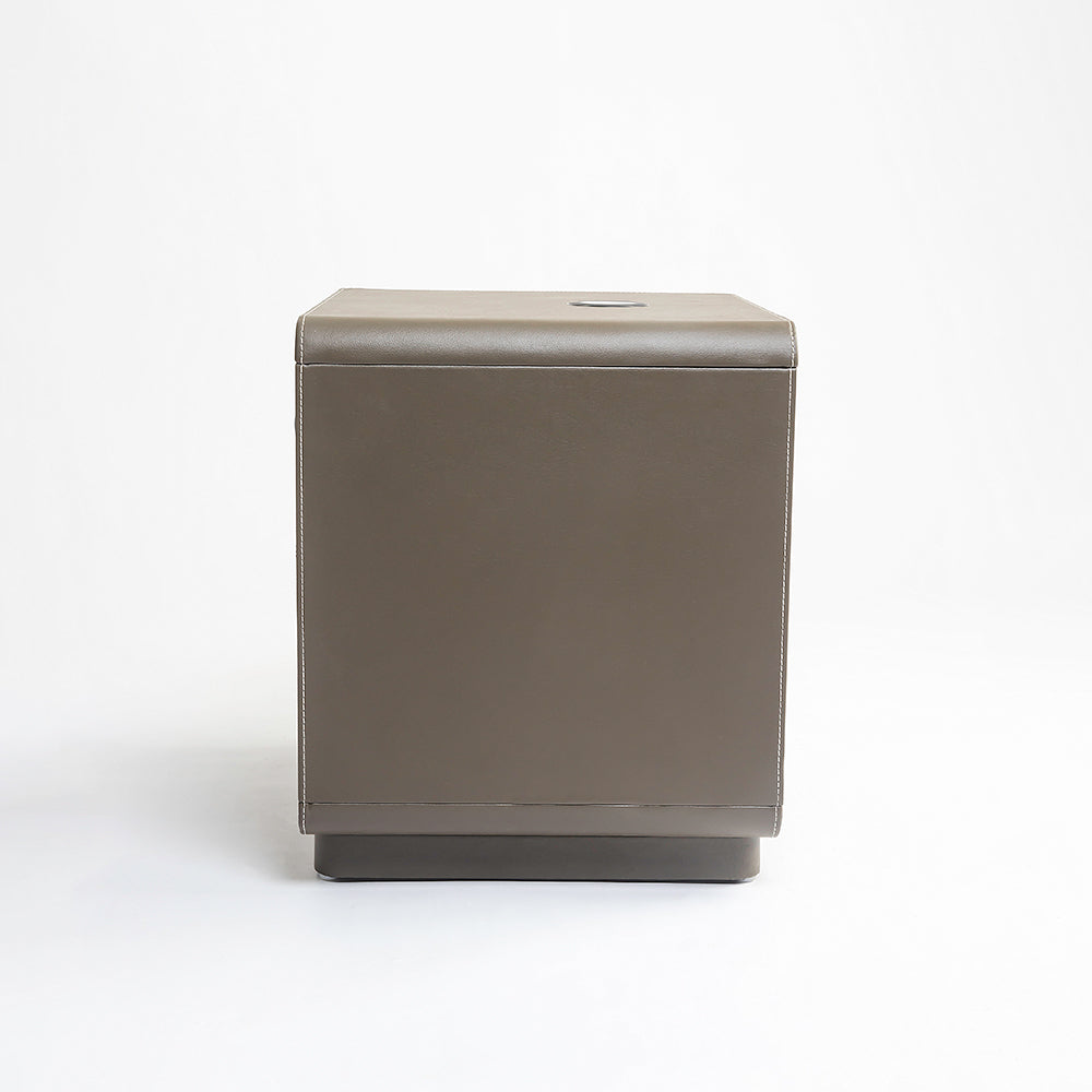 Bronze Tan Leather Bed - Double bed Queen King Bed Bed + 1 Bedside Table Bed + 2 Bedside Table