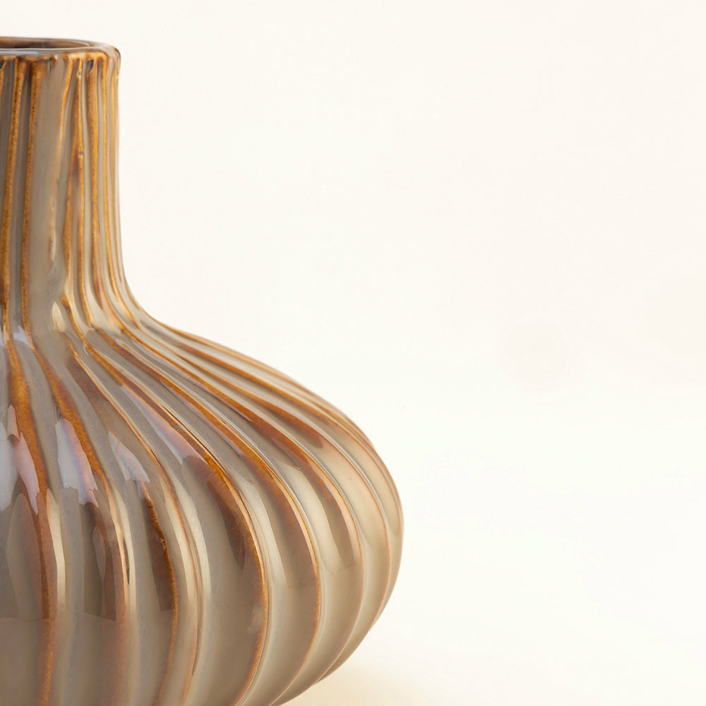 Cocoa Bloom Vase