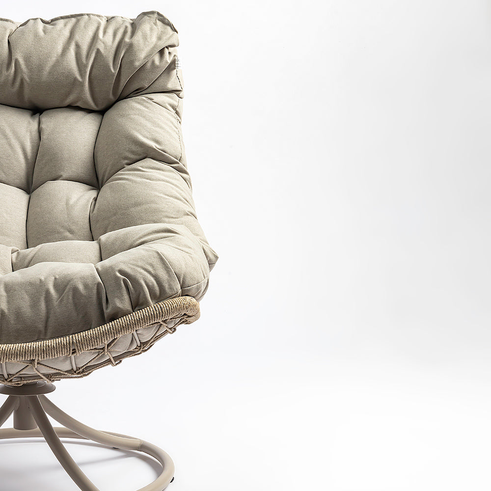 Grandum Outdoor Spun Chair with Steel Legs