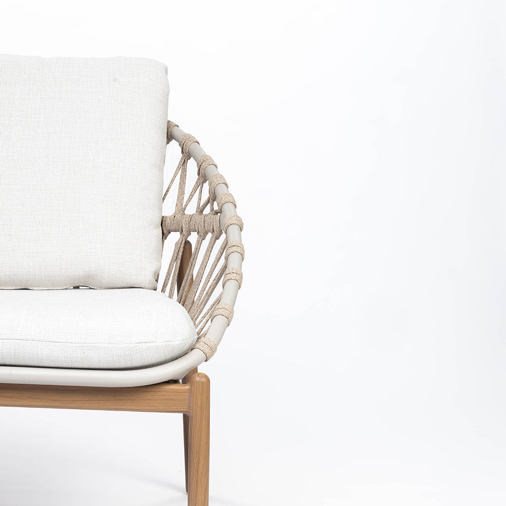 BreezeLine Outdoor Sofa Chair