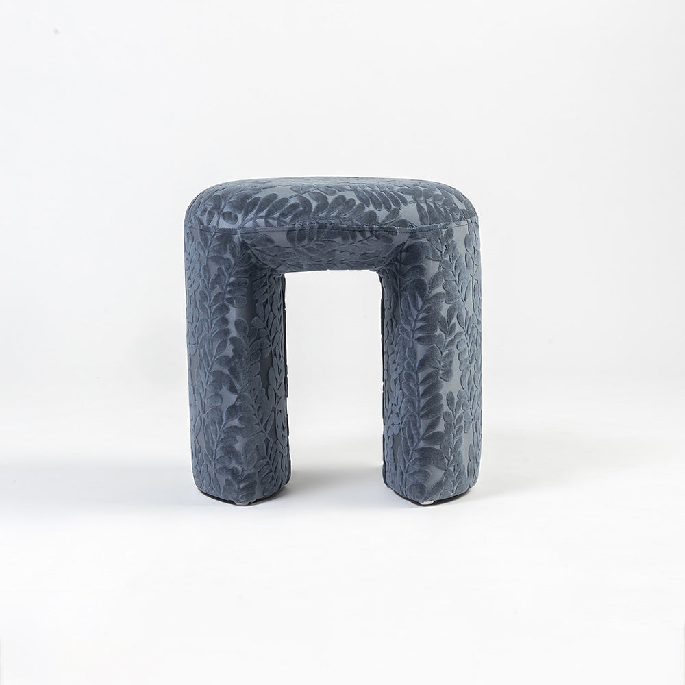 Gravira Shift Pouf