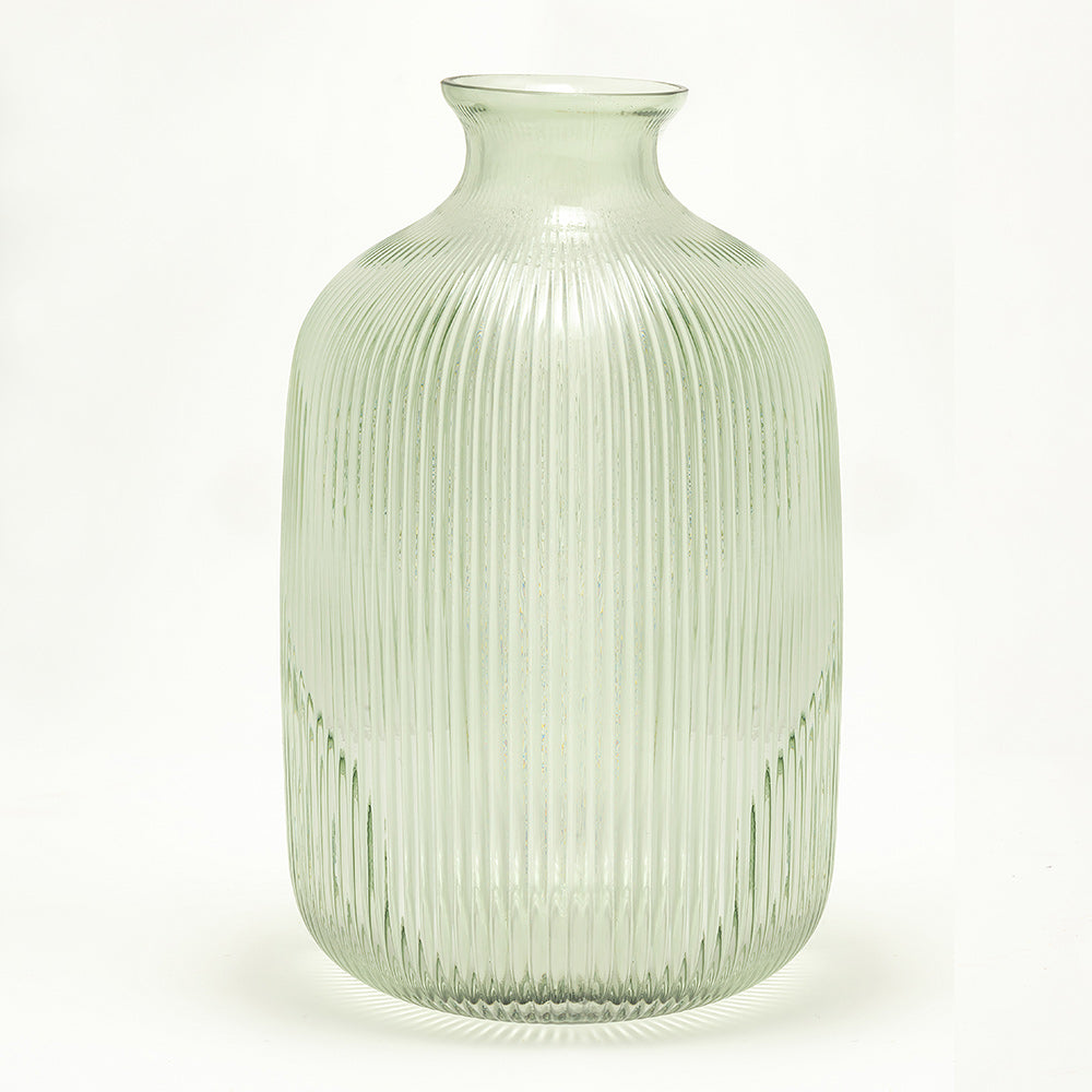 Cloudveil Haven Glass Vase