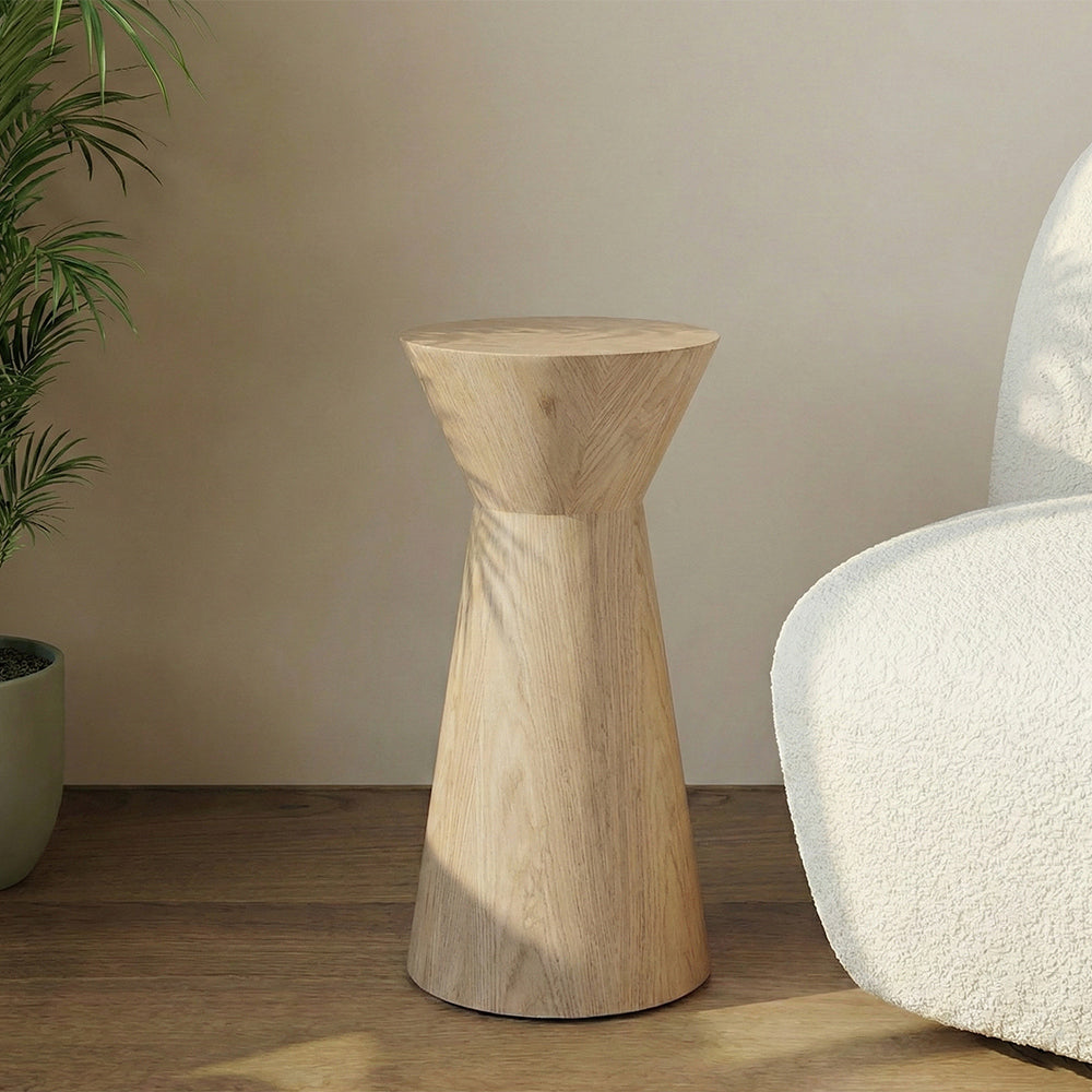 Vantarix Vanjie Accent Table