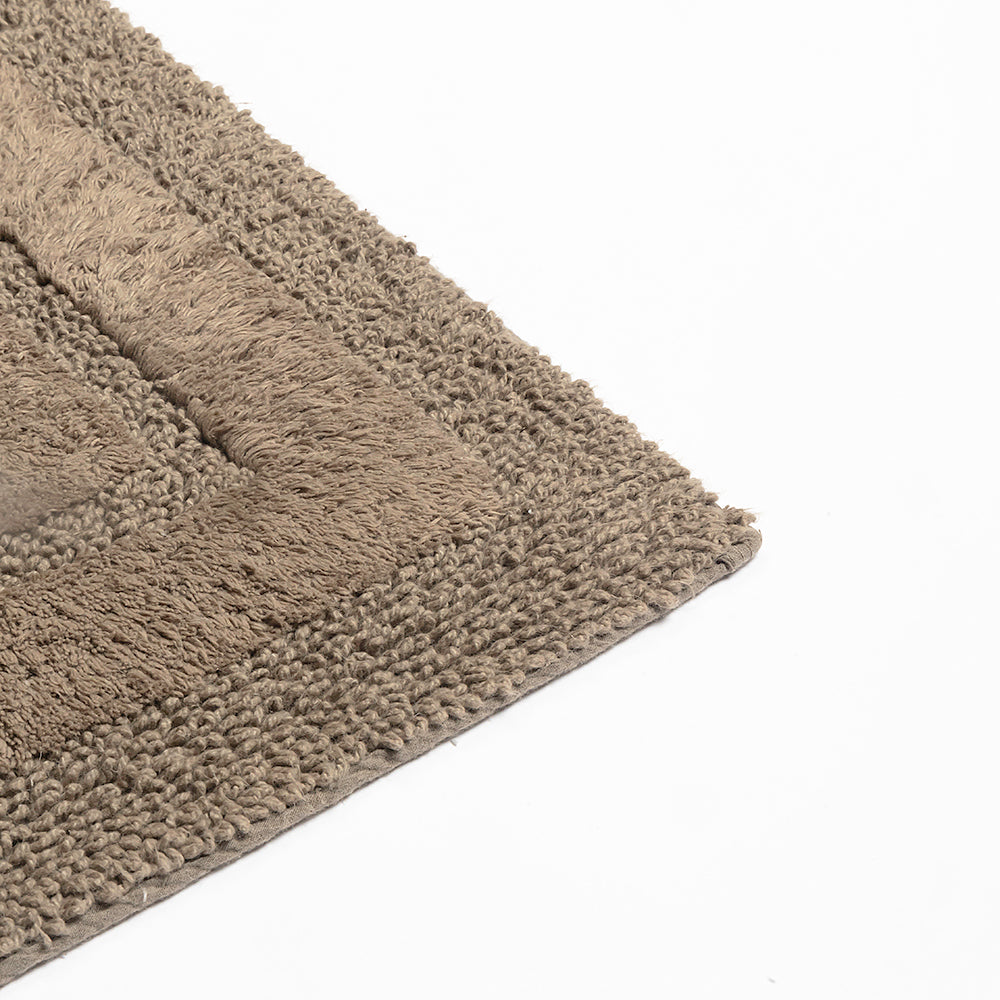 Rosavyn Bloom Bath Mat - Brown