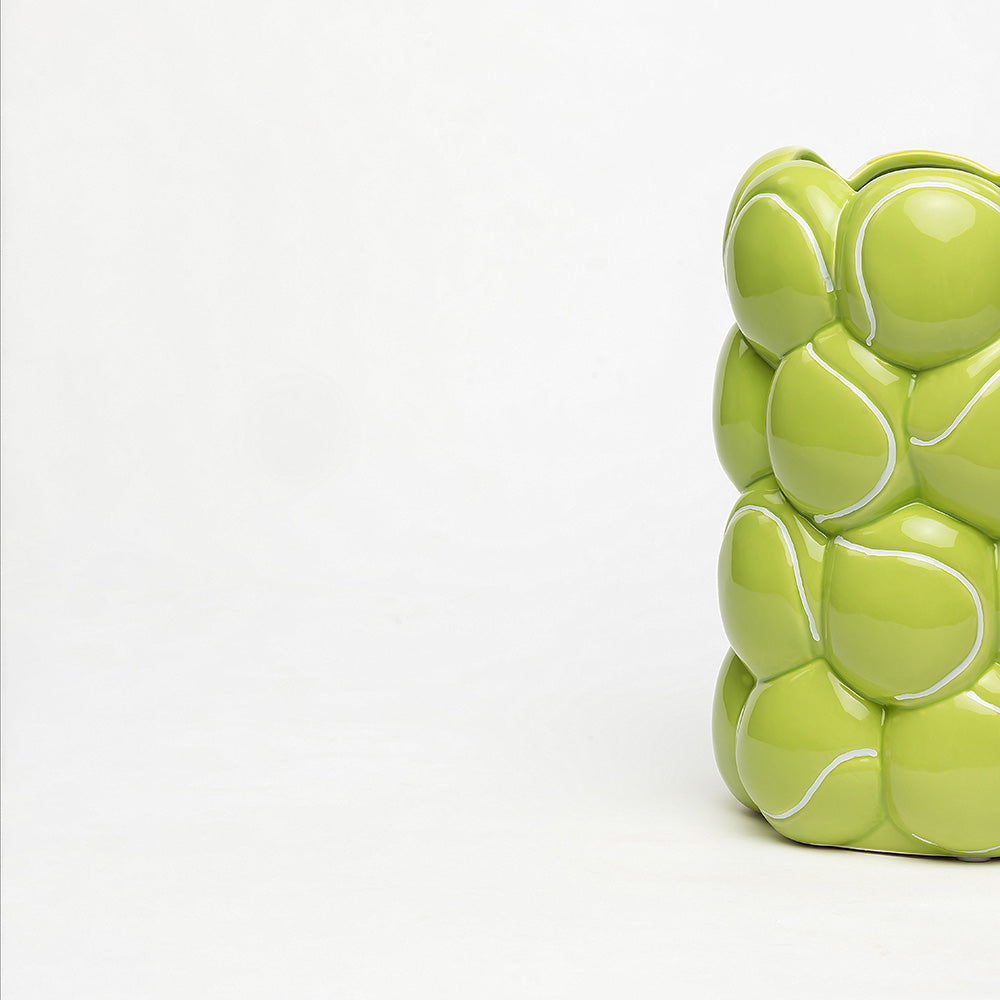 Briarleaf Angel Flower Pot