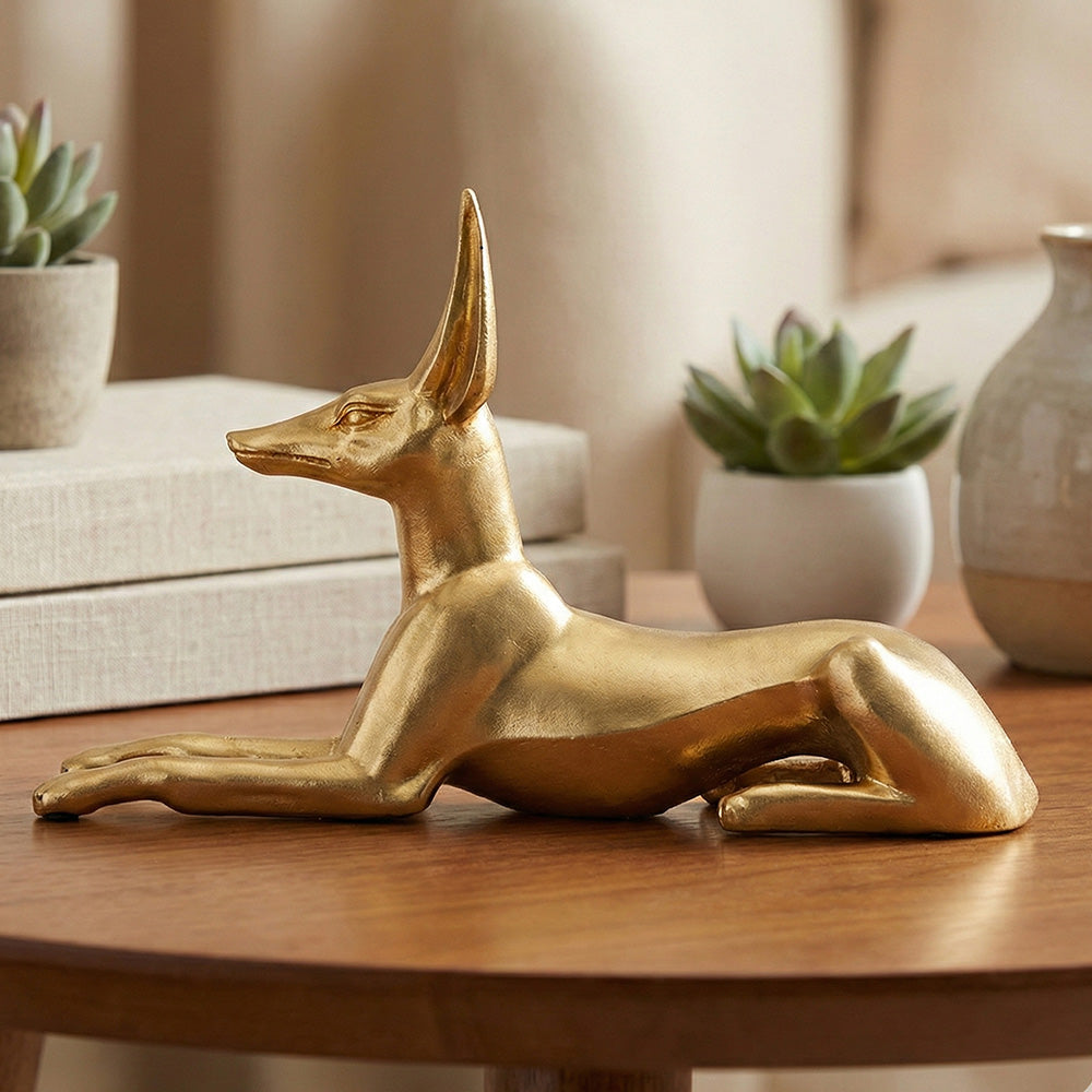 Alavina Mura Egyptian Statue