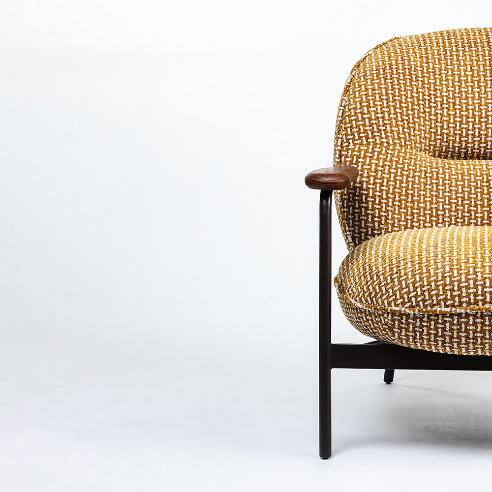 Vacayno Boucle Chair with Wood