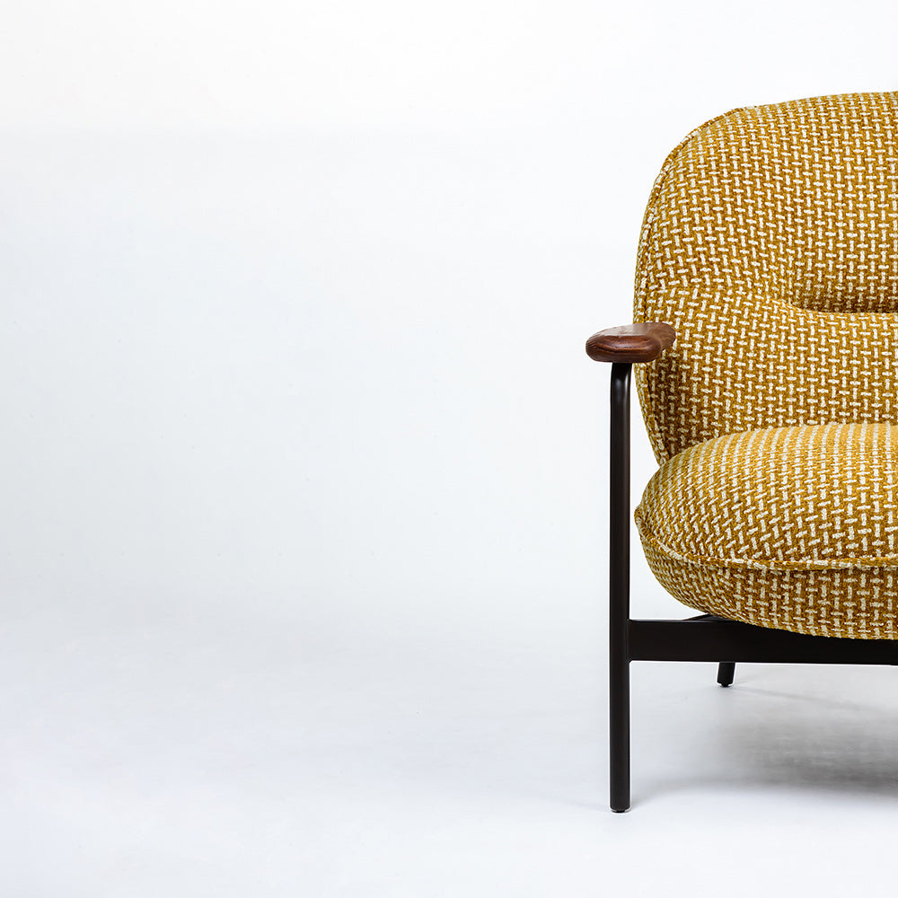 Vacayno Boucle Chair with Wood