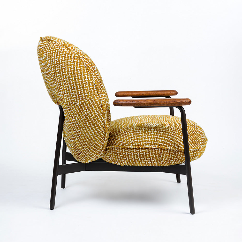 Vacayno Boucle Chair with Wood