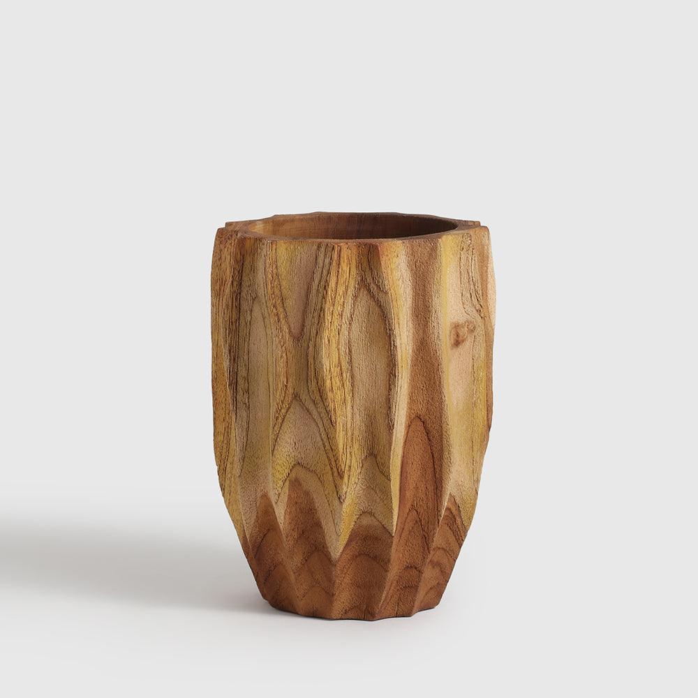 Linda Wood Vase - Living Shapes