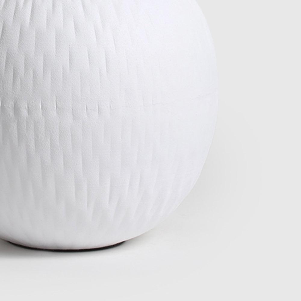 Klinton Vase - Living Shapes